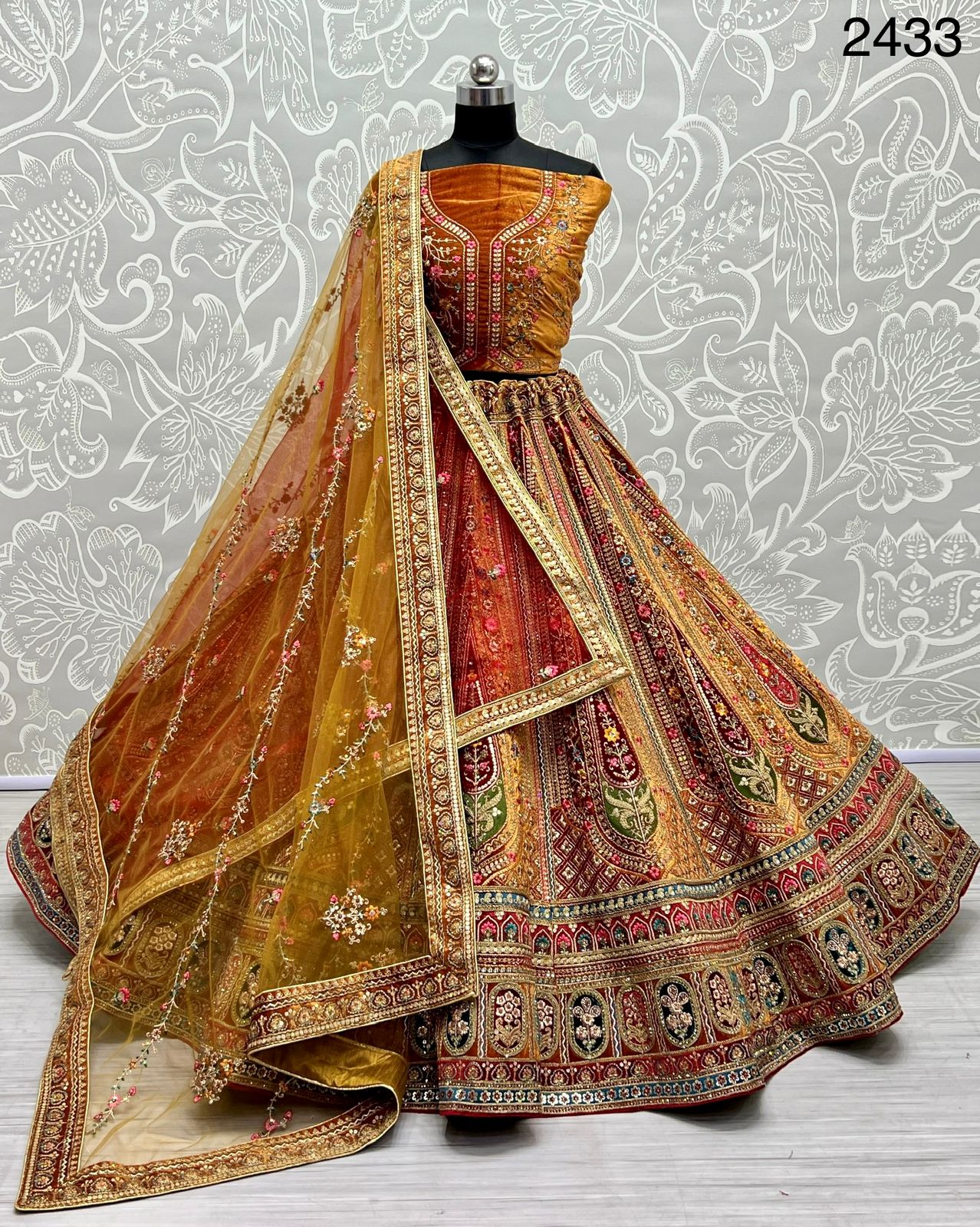 Top Lehenga Choli Wholesalers in Chandni Chowk, Delhi - लेहेंगा चोली  व्होलेसलेर्स, चांदनी चौक , दिल्ली - Justdial