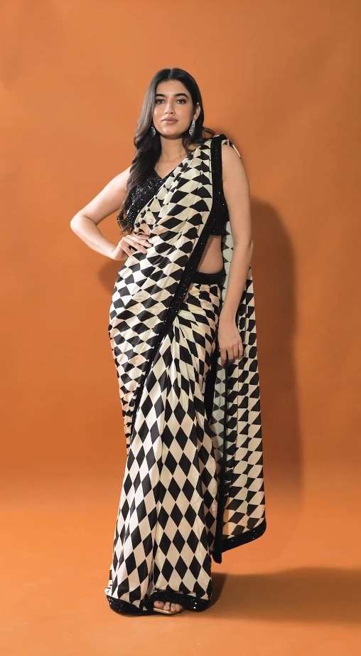 Buy Black & White Sarees for Women by U R A QT Online | Ajio.com