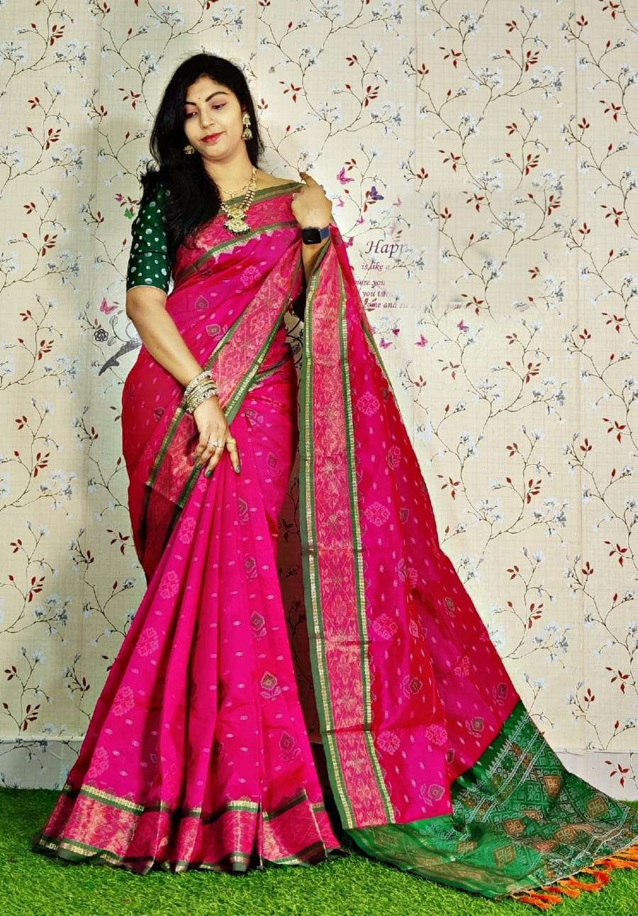 BEST BANARASI SAREE FOR DAY WEDDING FUNCTIONS – Singhania's