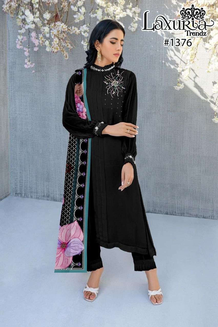 Black Suits Pakistani Dress Design Black Kurti New Pakistani Dresses  Pakistani Suits Online Punj… | Velvet pakistani dress, Velvet suit design,  Velvet dress designs