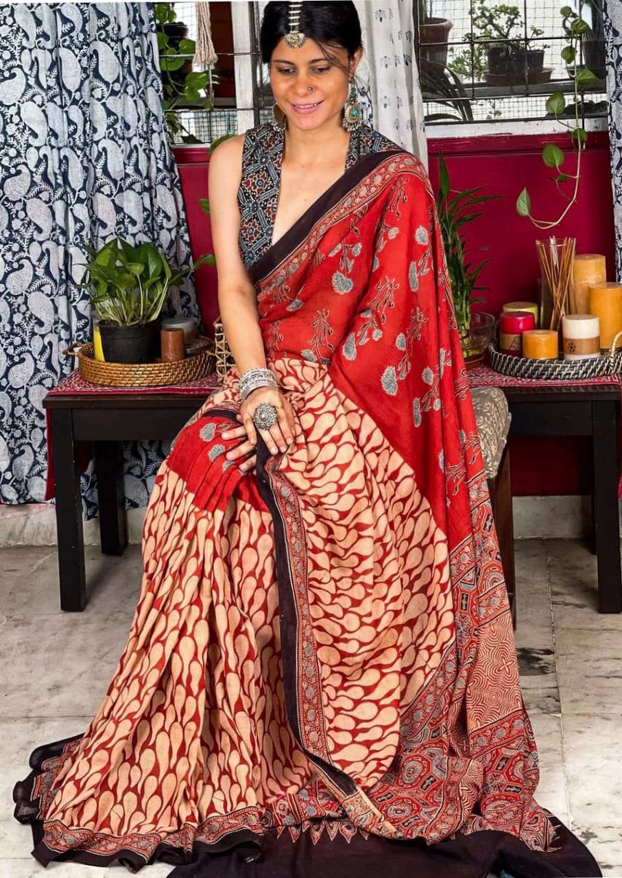MONO COTTON WITH PRINTED FANCY LOOK SUMMER SPECIAL SAREE COLLECTION AT BEST RATE