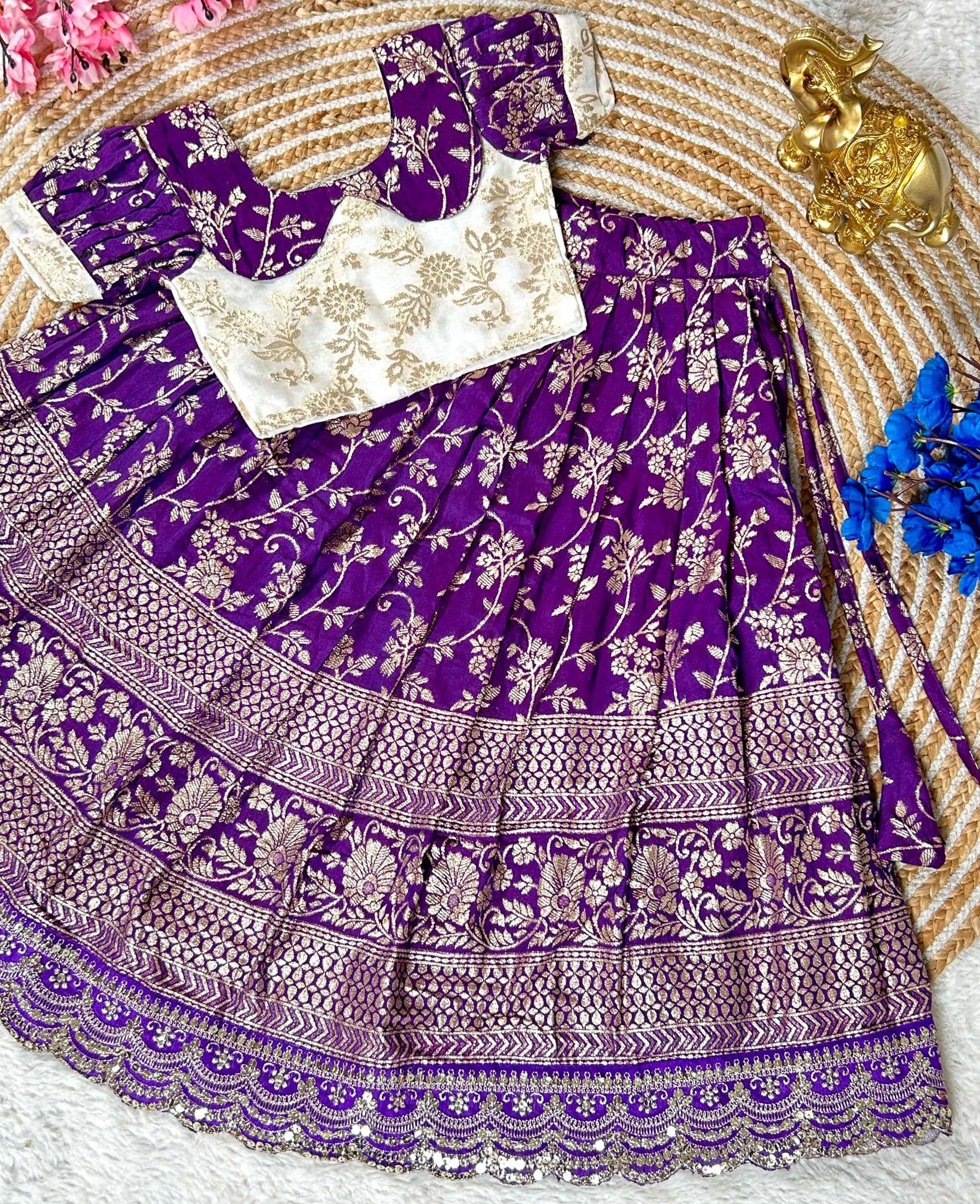  TRADITIONAL LOOK KIDS SPECIAL LEHENGA CHOLI