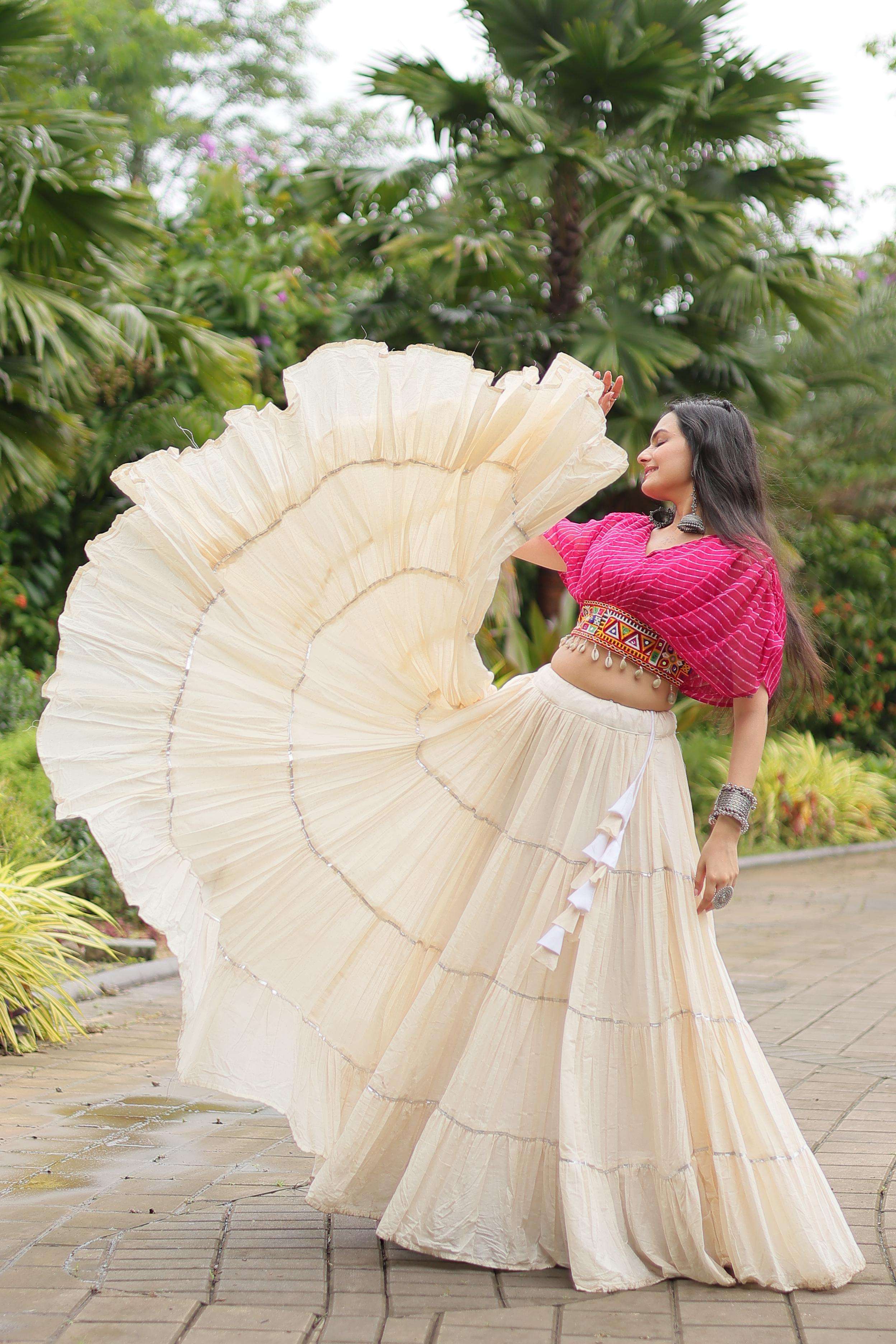 NAVRATRI FESTIVAL SPECIAL WHITE LEHENGA WITH TRADITIONAL LOOK TOP COLLECTION