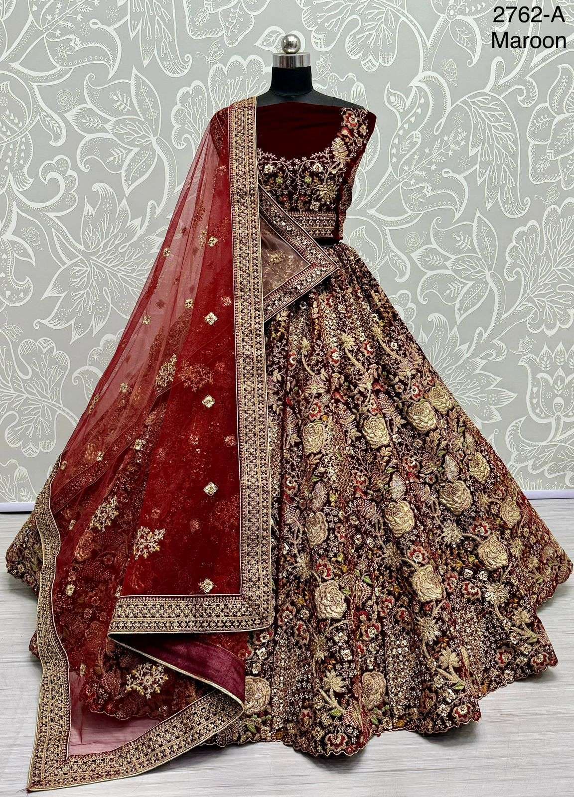 BRIDAL SPECIAL ROYAL LOOK VELVET WITH HEAVY EMBROIDERY WORK LEHENGA CHOLI 