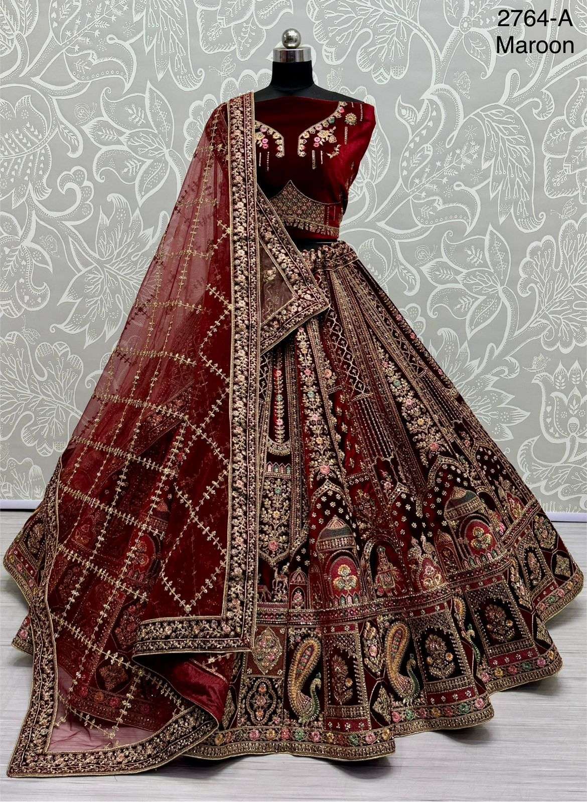 BRIDAL SPECIAL VELVET FABRICS HEAVY DESIGNER ROYAL LOOK LEHENGA CHOLI