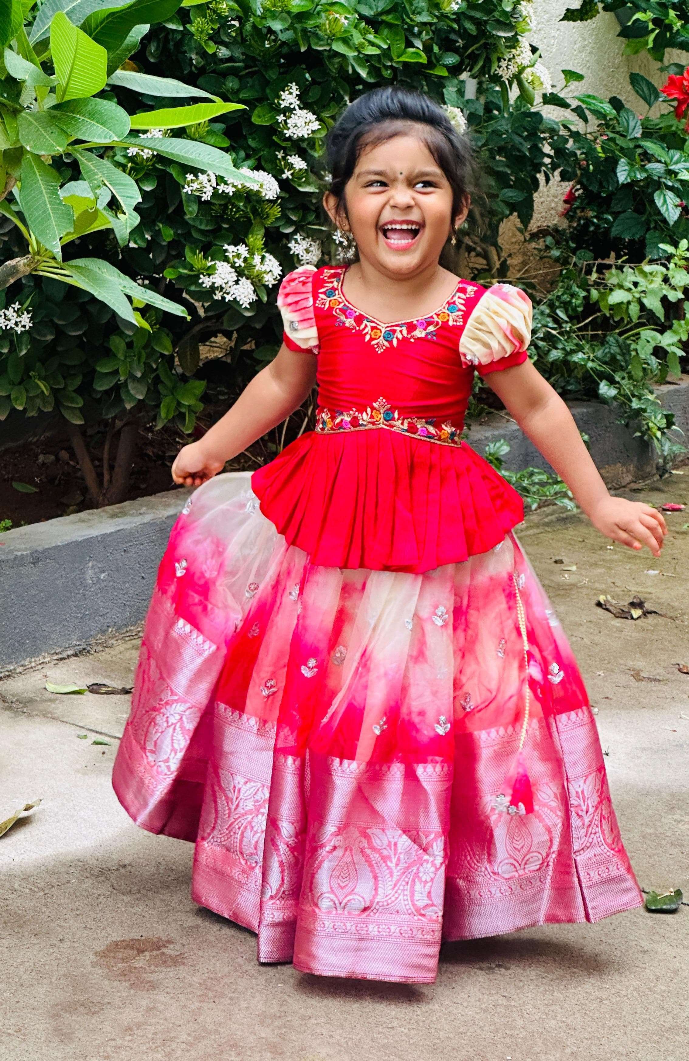 FESTIVAL SPECIAL KIDS FULLY STICH TRADITIONAL LOOK LEHENGA CHOLI