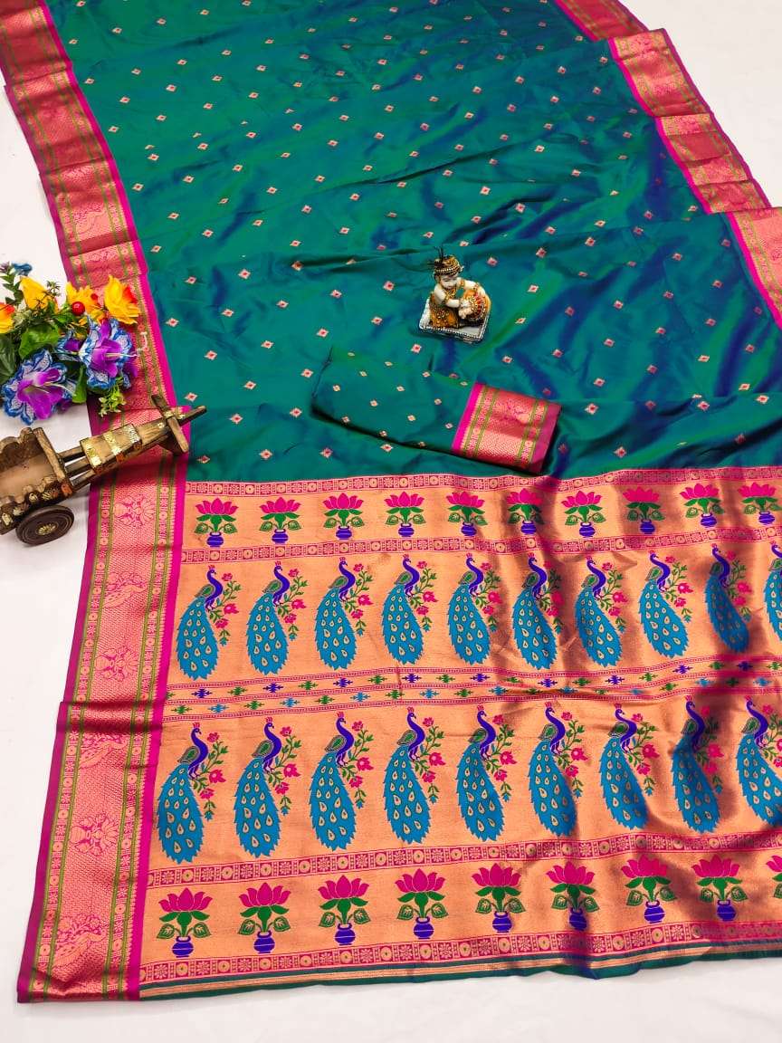 BANARASI SOFT SILK WEAVING DESIGN TRADITIONAL LOOK SAREE 