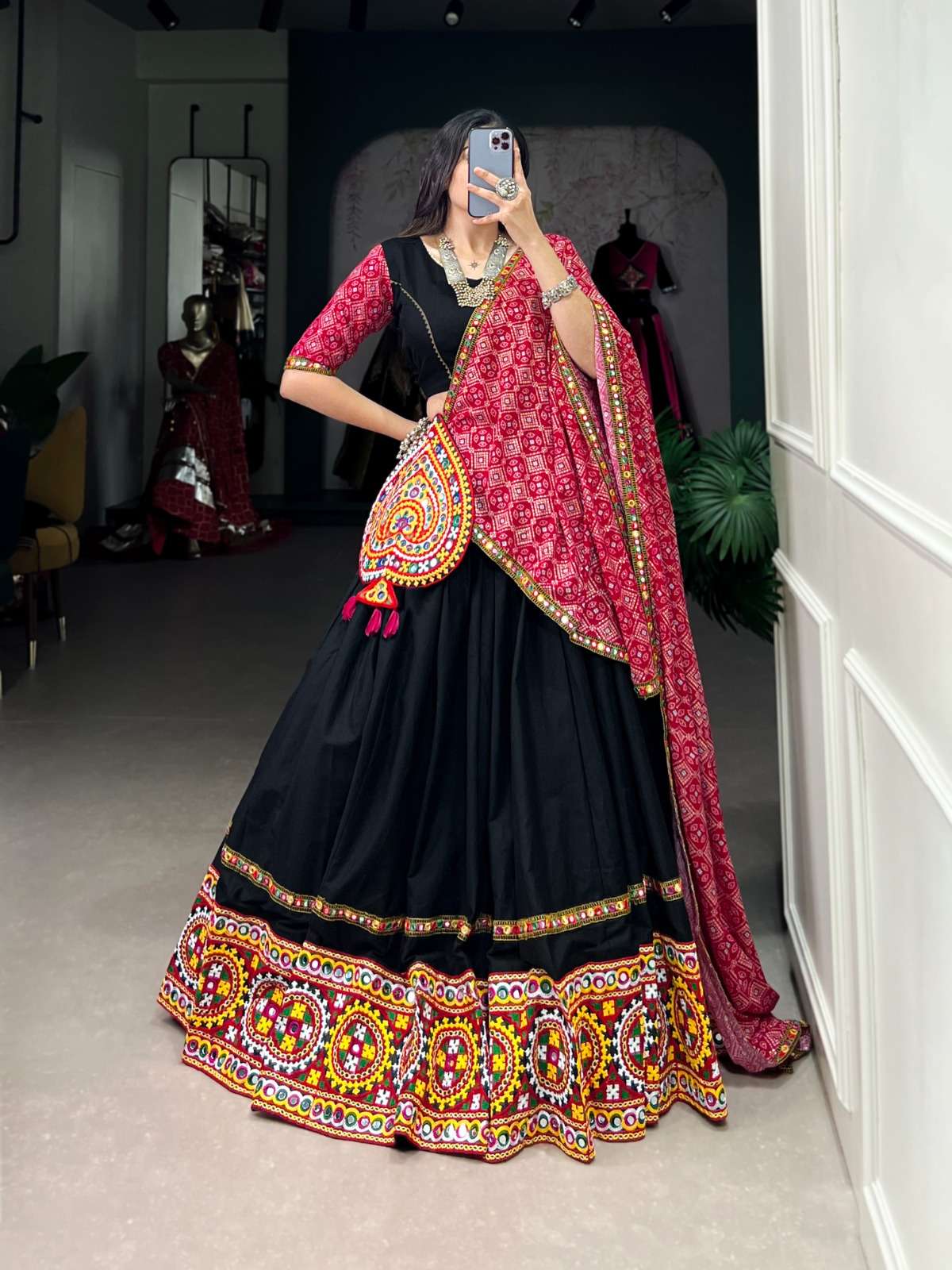 NAVRATRI FESTIVAL SPECIAL BLACK COLOUR COTTON FABRICS TRADITIONAL GAMTHI WORK BORDER LEHENGA CHOLI 