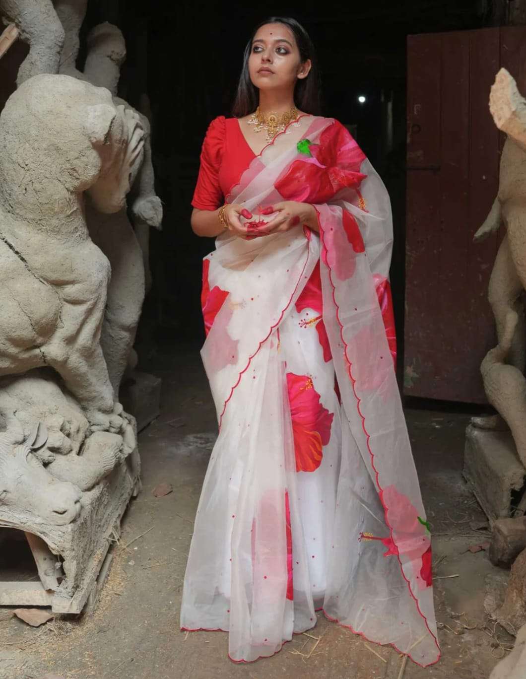 RED & WHITE FESTIVAL SPECIAL ORGANZA FABRICS SAREE