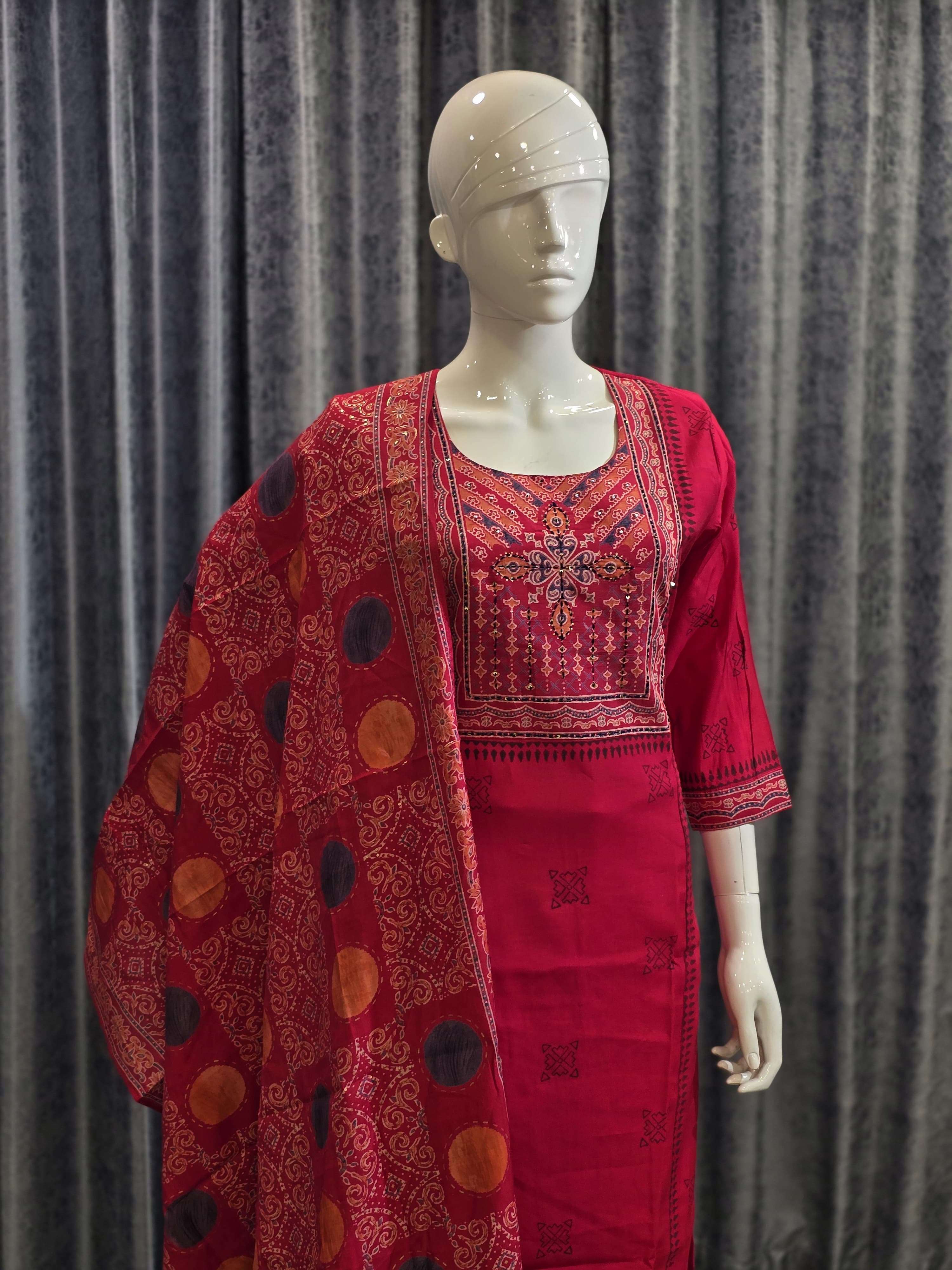 CLASSIC STYLE DARK DESIGN KURTI SUIT COLLECTION COMBO SUPPLIER AKSHAR