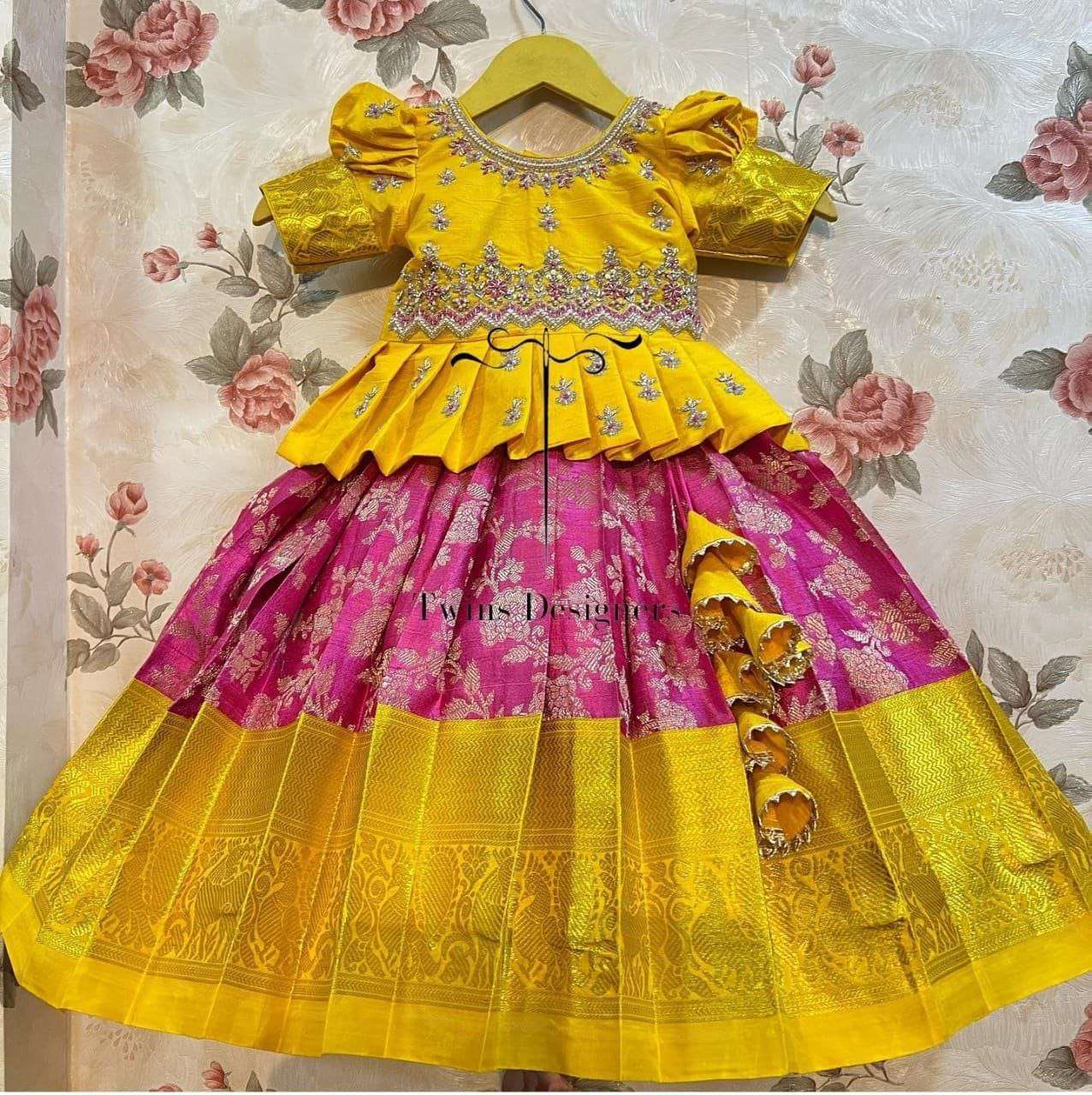 FUNCTION SPECIAL TRADITIONAL LOOK KIDS LEHENGA CHOLI