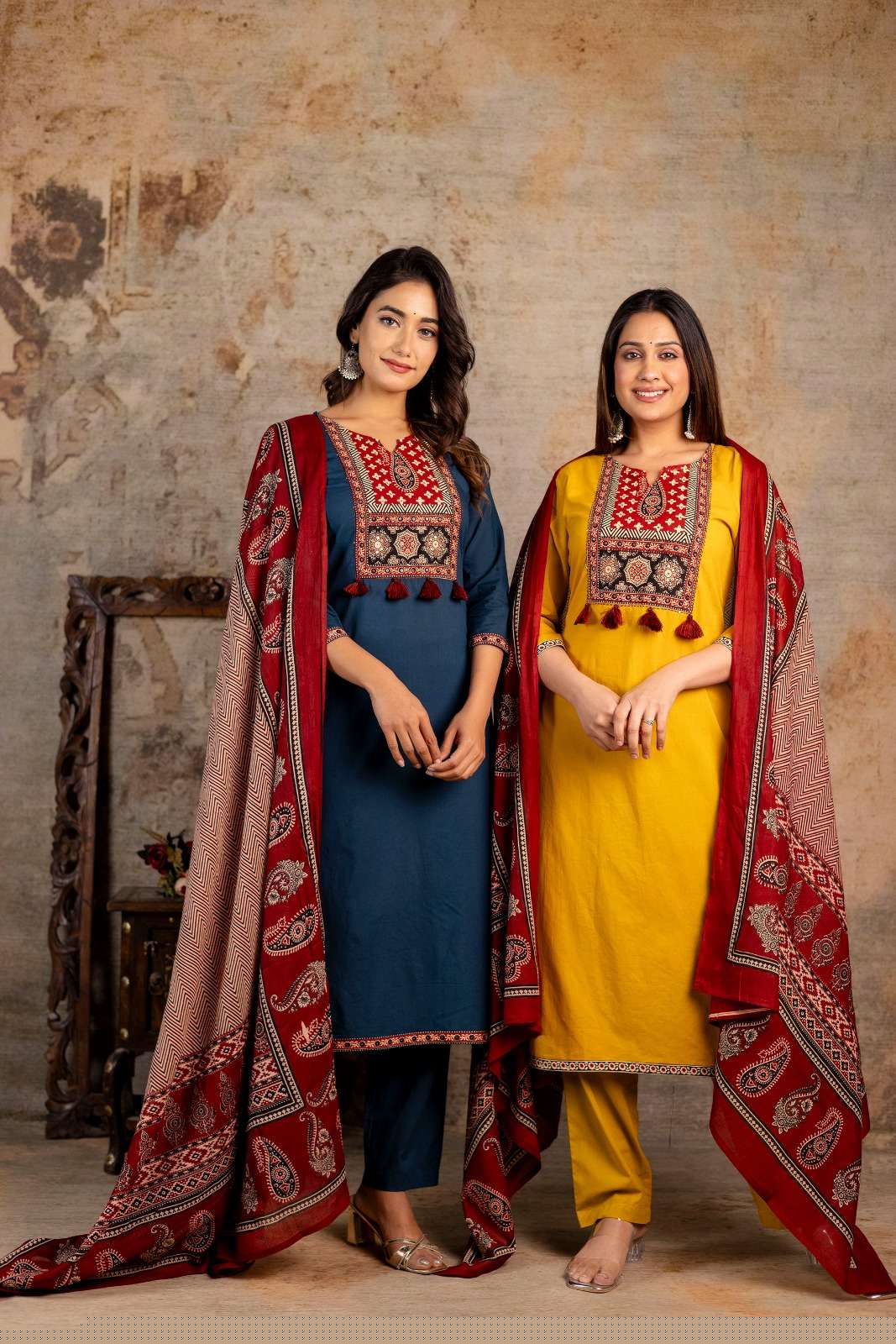 JAIPUR DESIGN LADIES 3 PCS SUIT FESTIVAL WEAR WHOLESALE PRICE KK