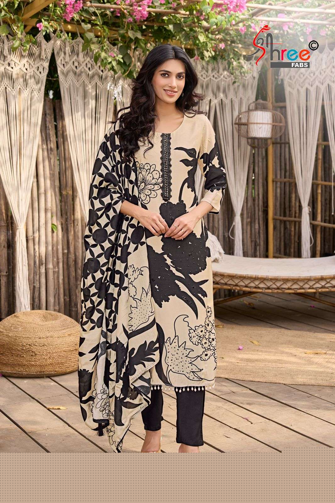 SHREE FABS KT 134 STYLISH BLACK WHITE DESIGN SUIT PARTY WEAR ONLINE 