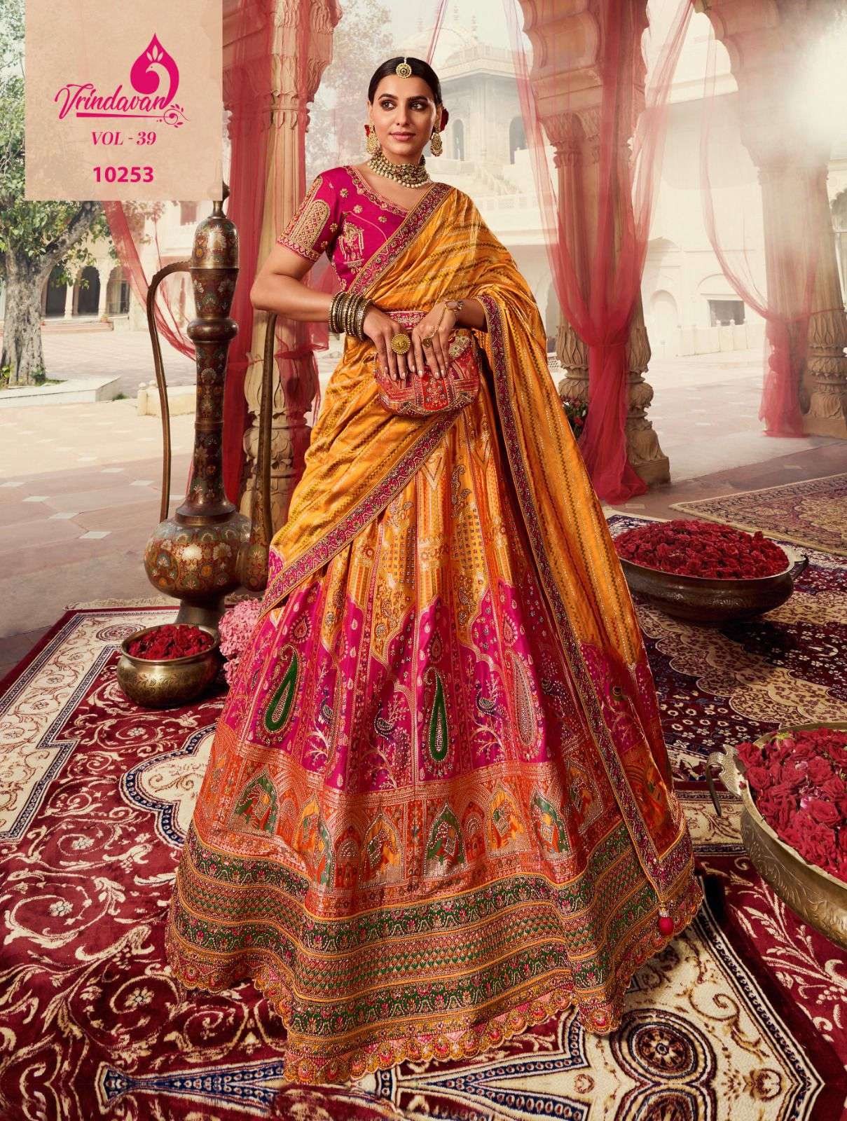 35 Banarasi Lehenga Designs That Every Bride Needs To Check Out For Her  Small Wedding | Latest bridal lehenga, Banarasi lehenga, Indian bridal  outfits