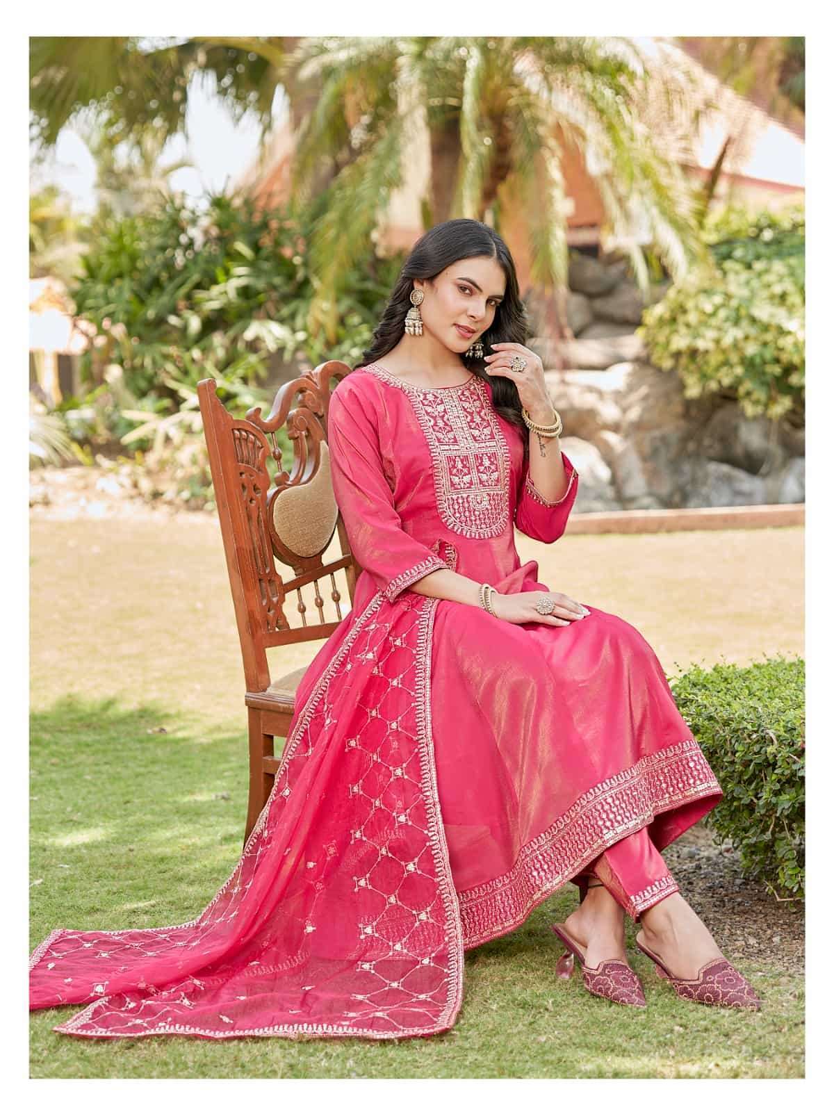 AANCHI ANKITA CASUAL FLAIR SHIMMAR READYMADE KURTI SUIT FOR FESTIVAL CLOTH