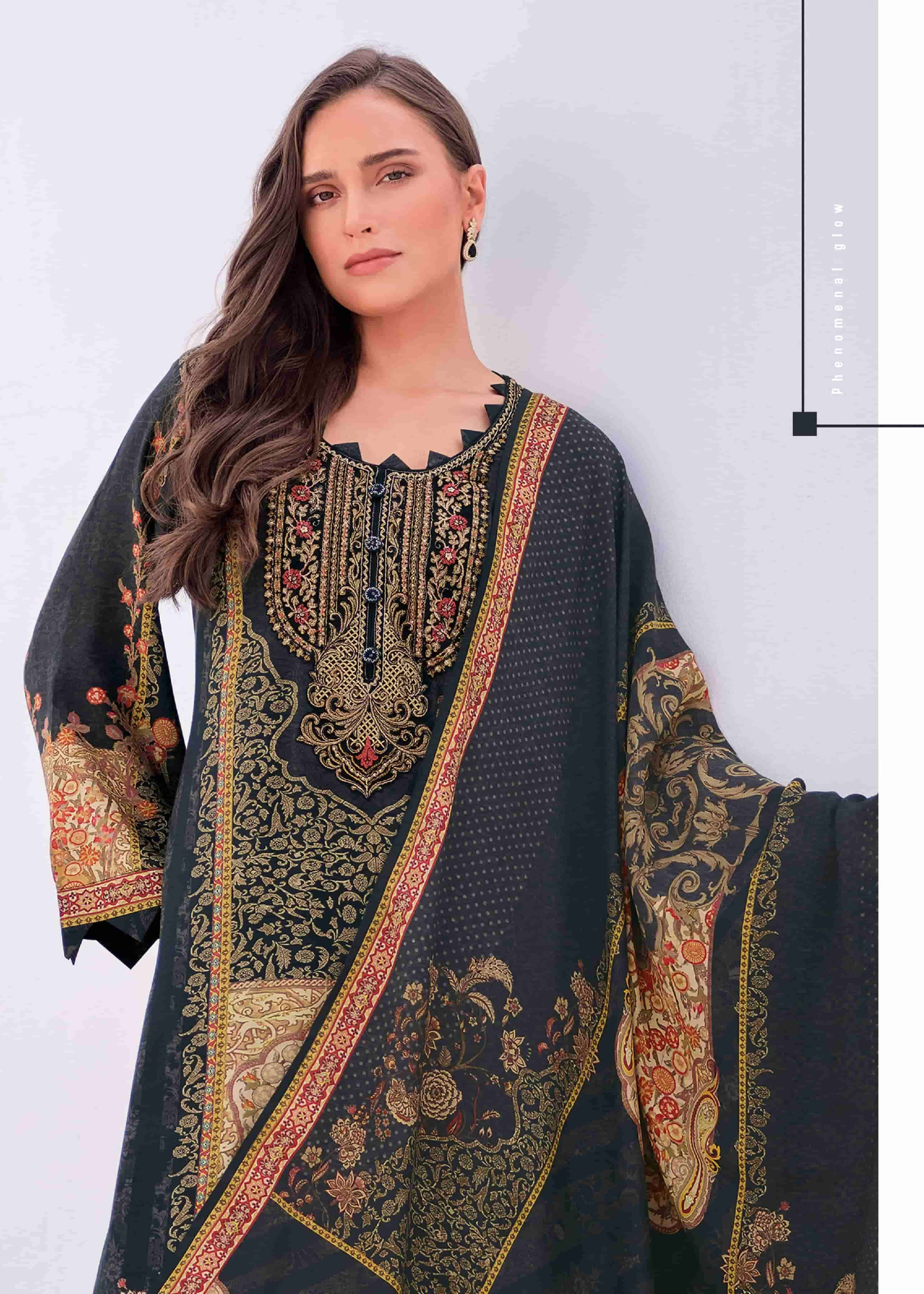 VARSHA NOOR MAHAL DIGITAL PRINT EXCLUSIVE SUIT FOR WEDDING WEAR ONLINE 